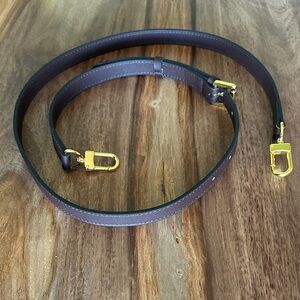 Elegant Coffee Brown Leather Strap with Gold Hardware for purse